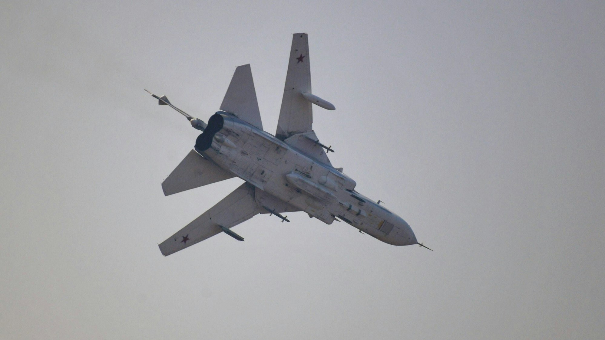 Ein russischer Jet des Typs Su-24MR.