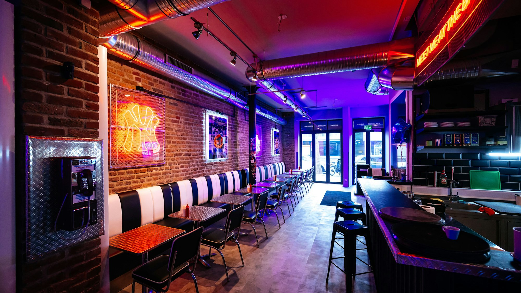 Breakfast City befindet sich im alten Roxy.