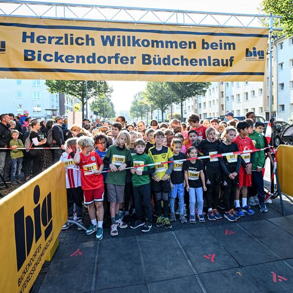 Der 16. Bickendorfer Büdchenlauf im vergangenen Jahr