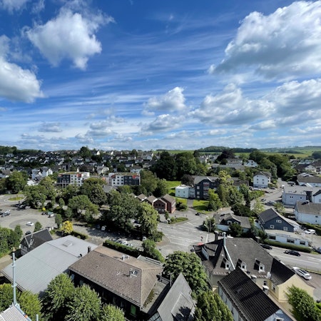 Der Lindlarer Ortskern, fotografiert vom Turm der Kirche St. Severin.