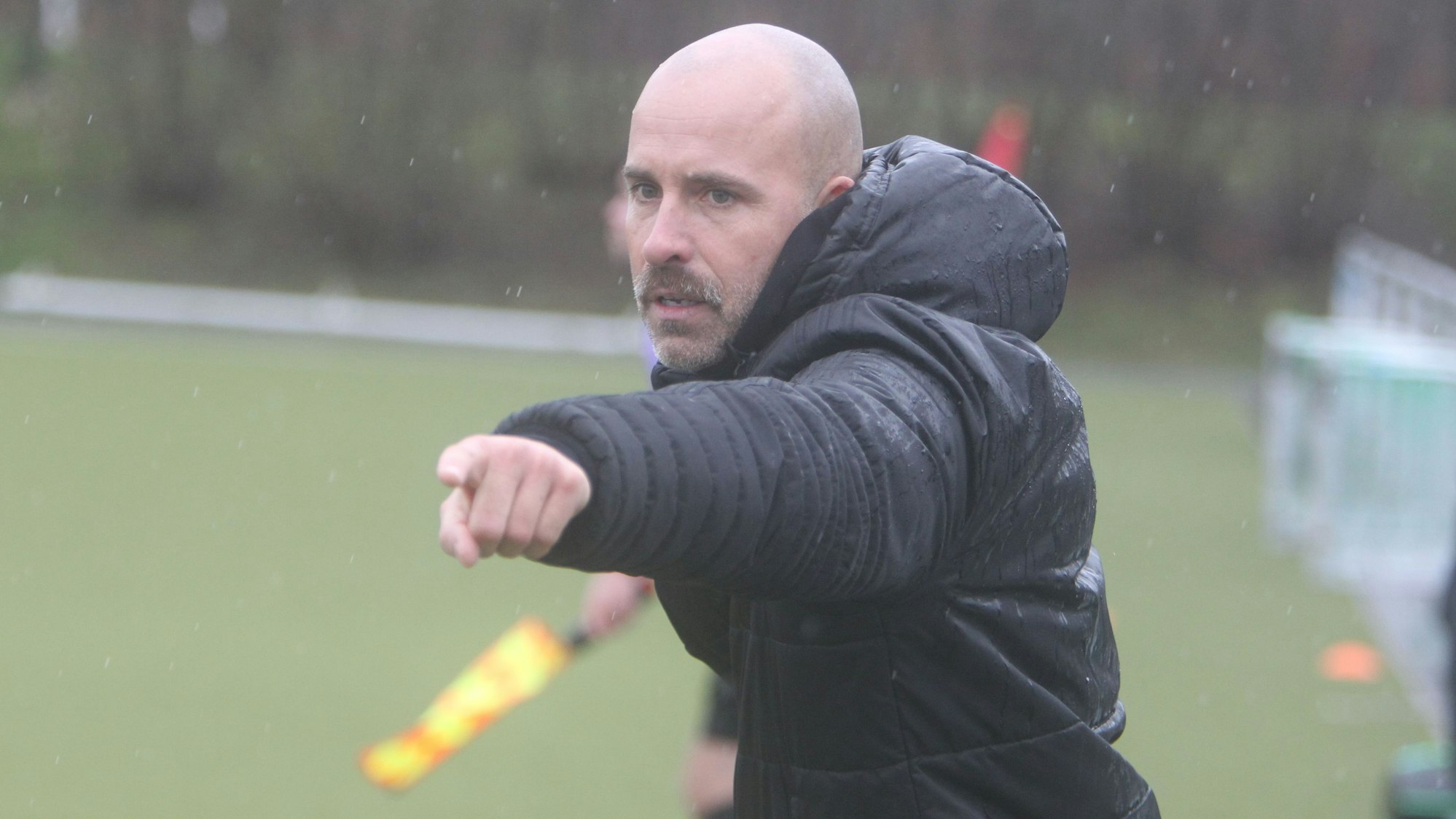 Trainer Bastian Wittenius will den TuS Buisdorf vor dem Abstieg in die Kreisliga A bewahren. Foto: Quentin Bröhl