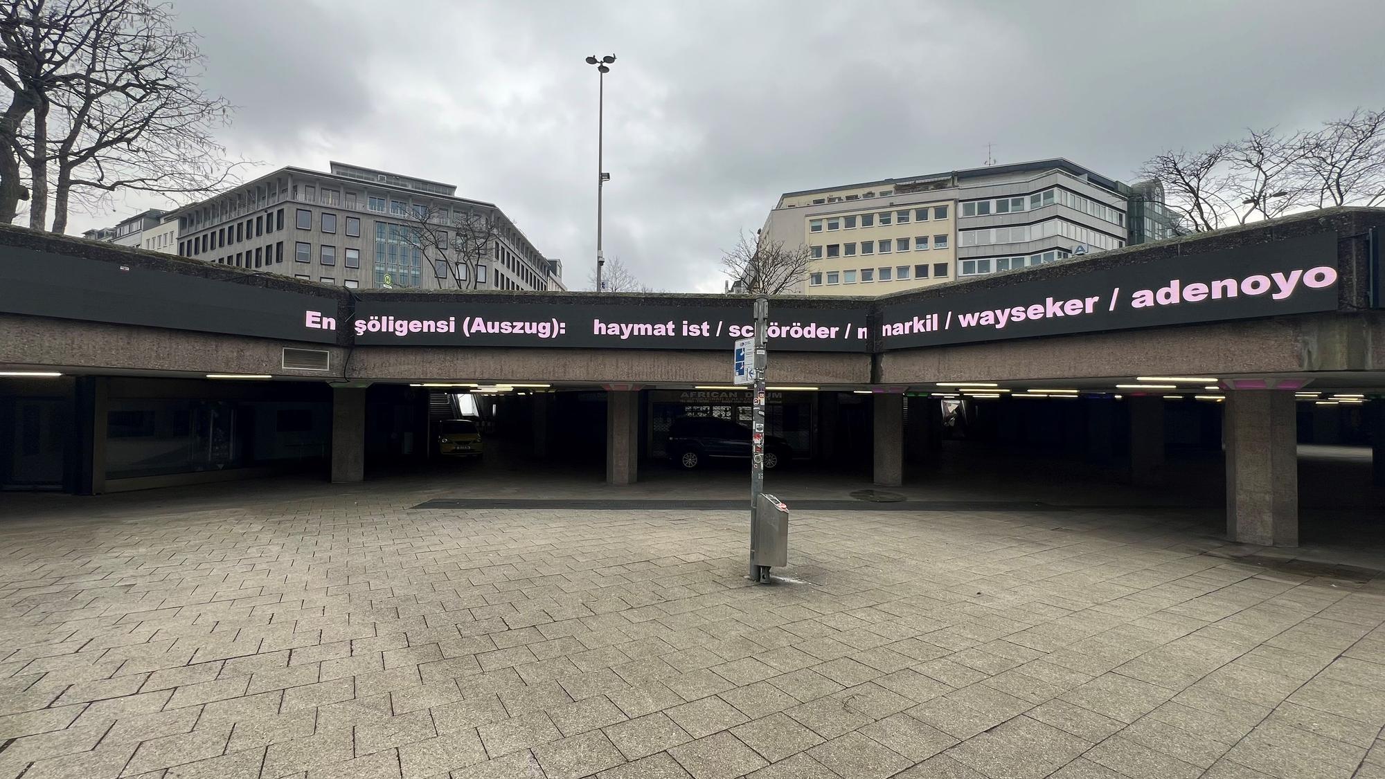 Die Zugänge zu der Passage auf der Westseite will die Verwaltung abriegeln.