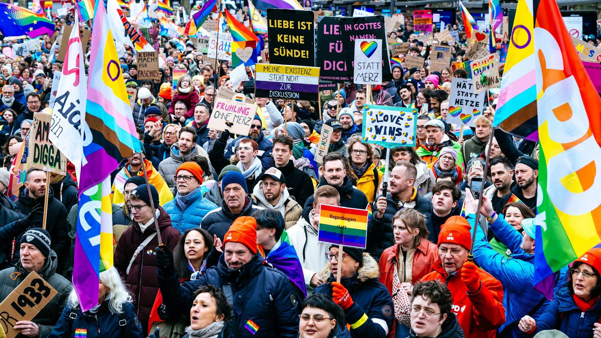 Wähl Liebe - so lautete das Motto der Demonstration am Neumarkt.