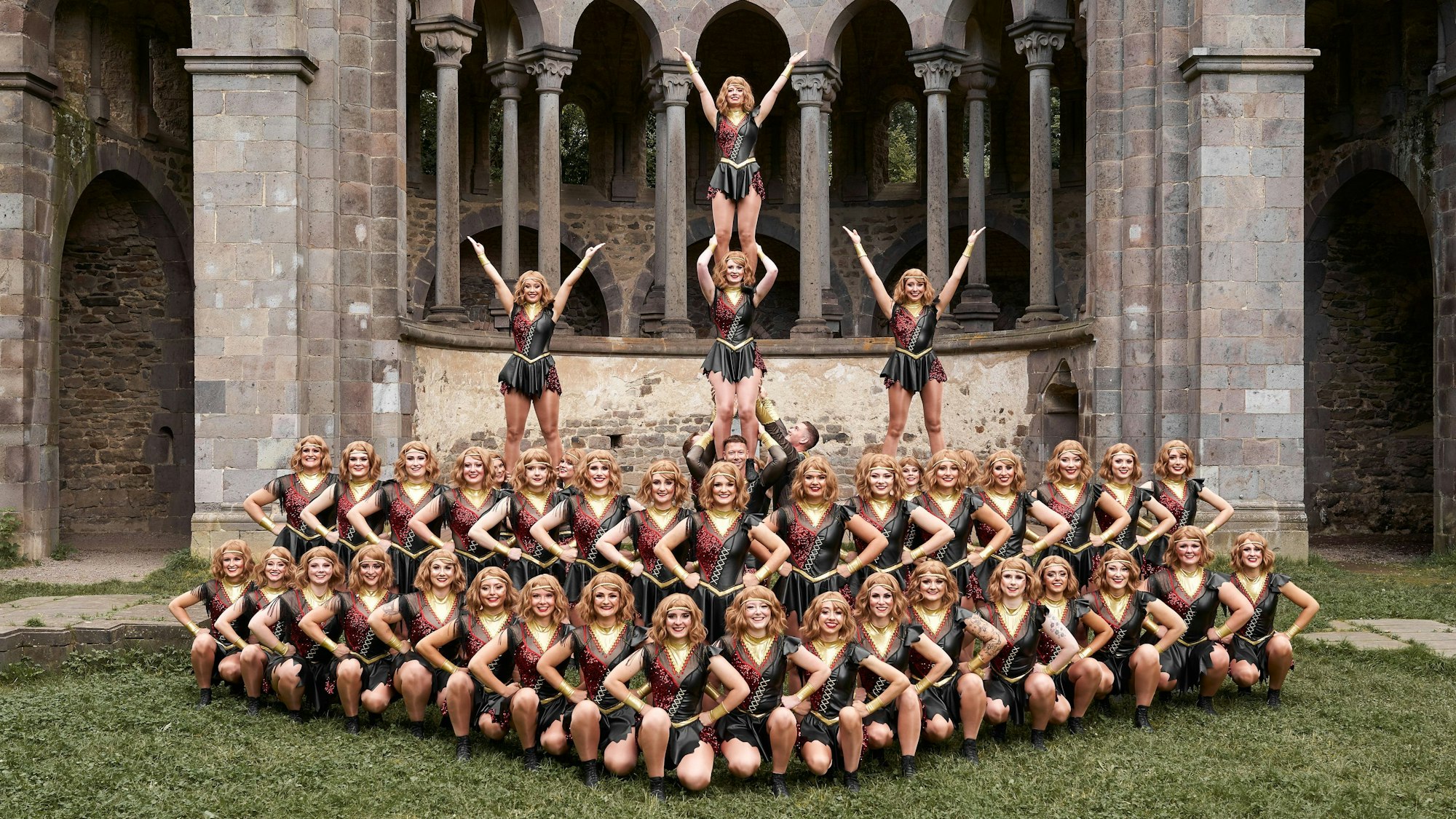 Die Tänzerinnen und Tänzer von High Energy aus Billig sind die Mannschaft des Jahres im Kreis Euskirchen