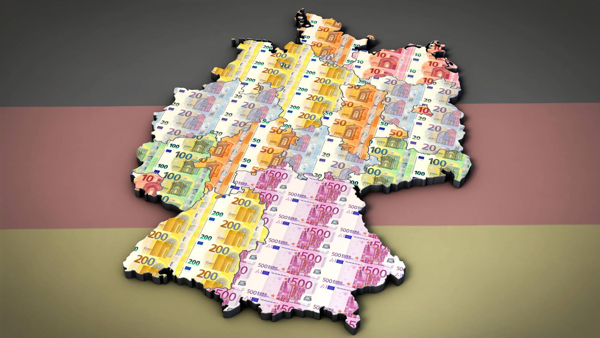 Bundesländer in Deutschland und Euroscheine. (Symbolbild)
