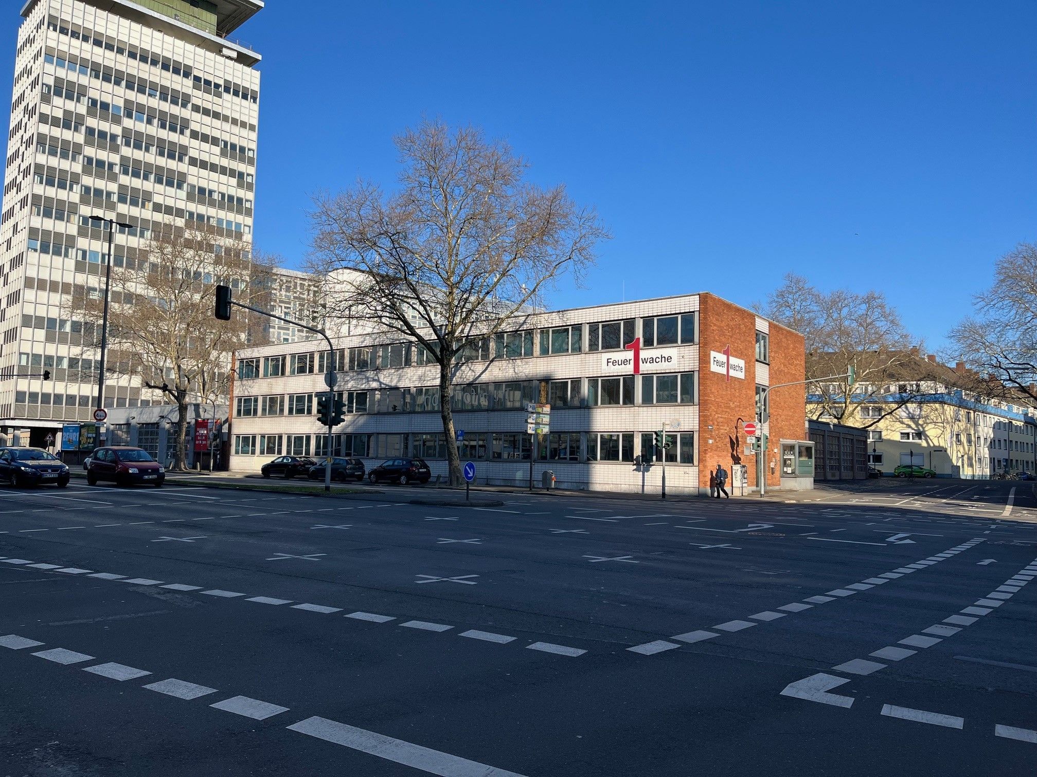 Die Feuerwache Innenstadt an der Agrippastraße.