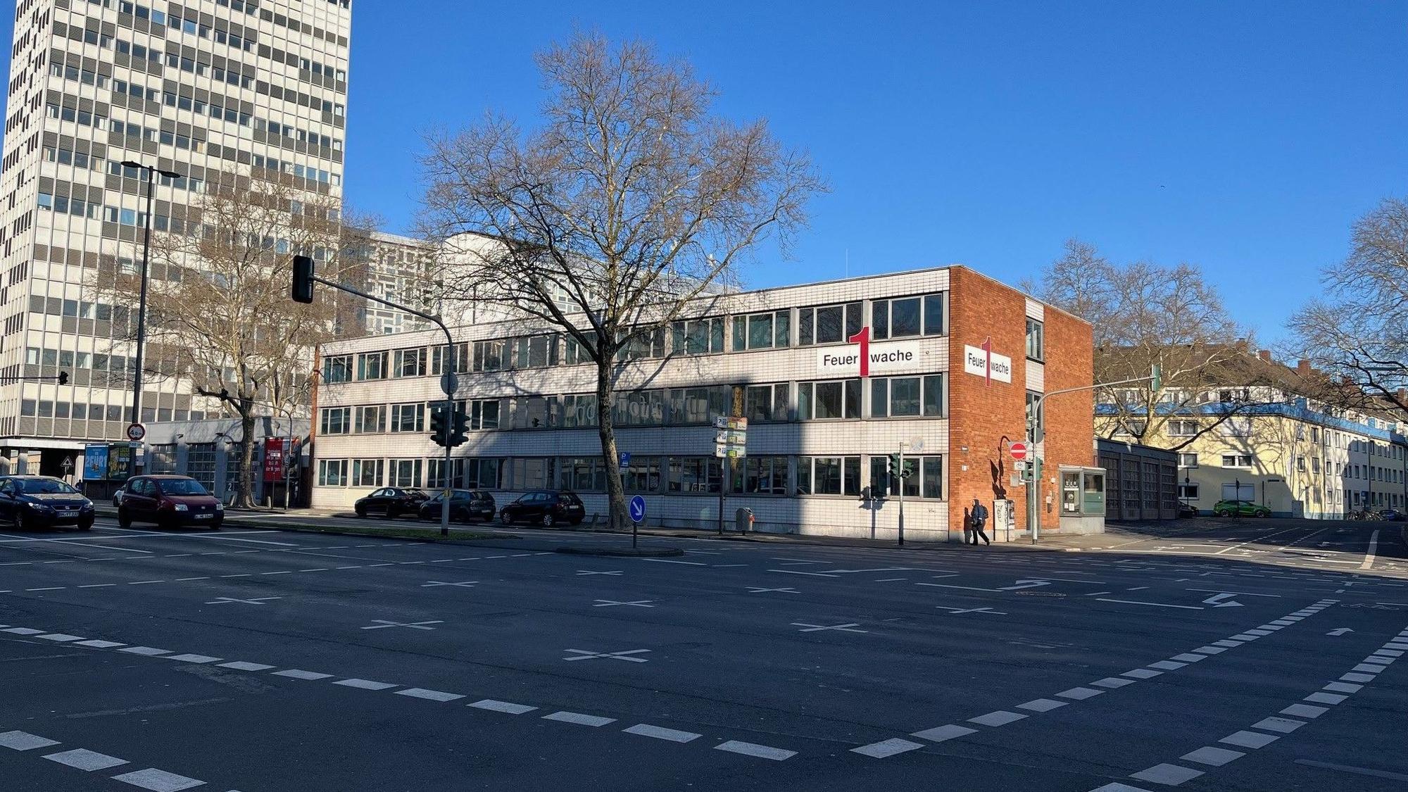 Die Feuerwache Innenstadt an der Agrippastraße.