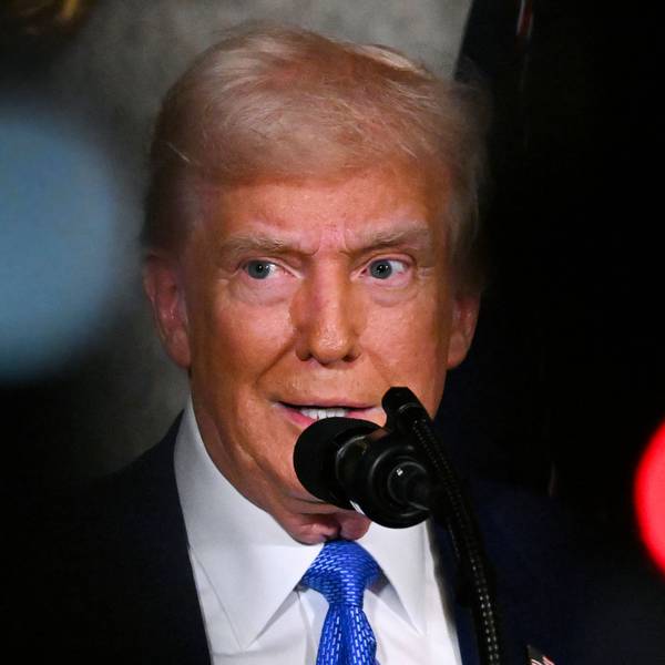 18.02.2025, USA, Palm Beach: US-Präsident Donald Trump spricht in seinem Anwesen Mar-a-Lago. Foto: Uncredited/Pool/AP/dpa +++ dpa-Bildfunk +++