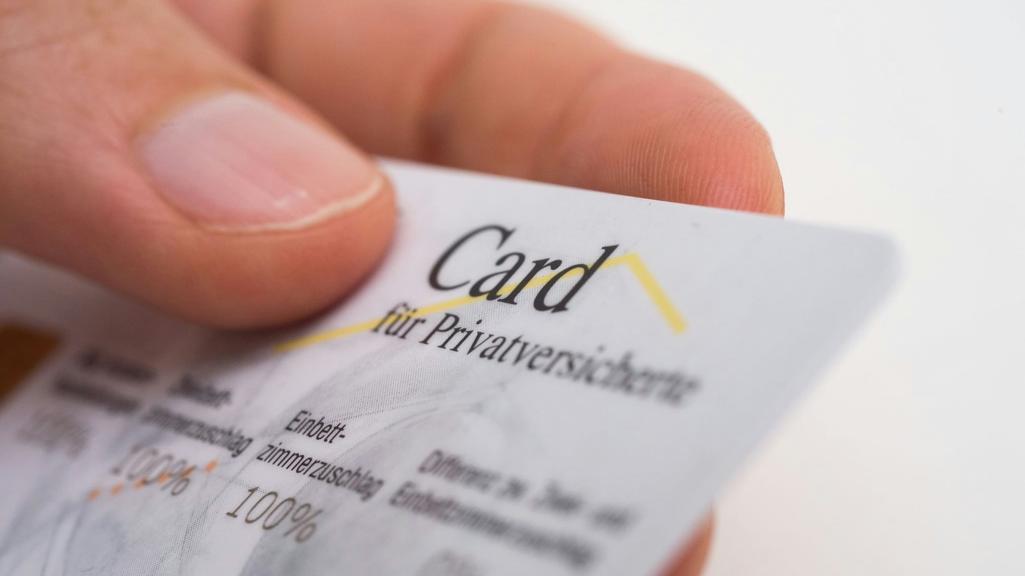 In einer aktuellen Untersuchung hat die «Stiftung Warentest Finanzen» PKV-Tarife von 35 Gesellschaften in insgesamt 1245 Kombinationen unter die Lupe genommen und sie mit den Leistungen der GKV abgeglichen.