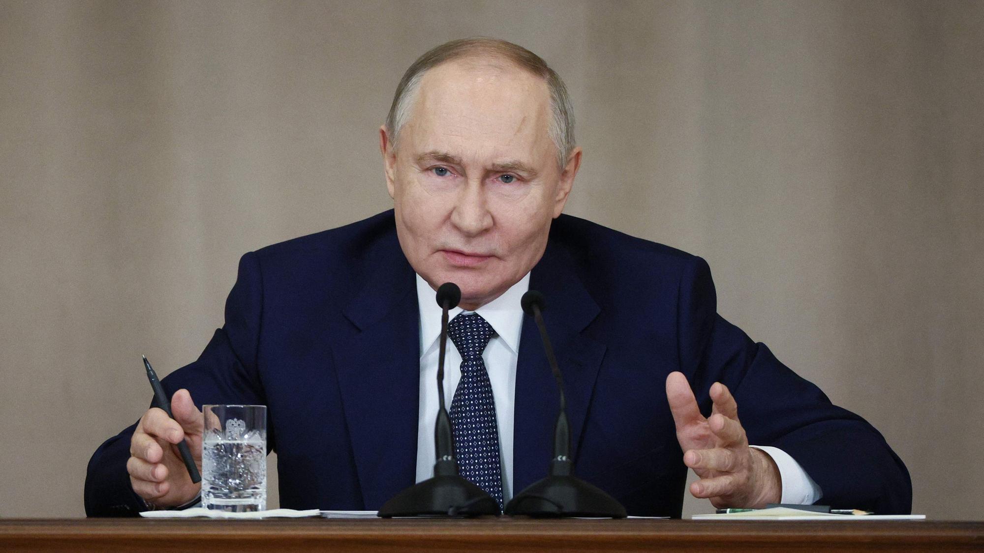 Kremlchef Wladimir Putin hat sich mit süffisanten Worten über Donald Trump geäußert. (Archivbild)