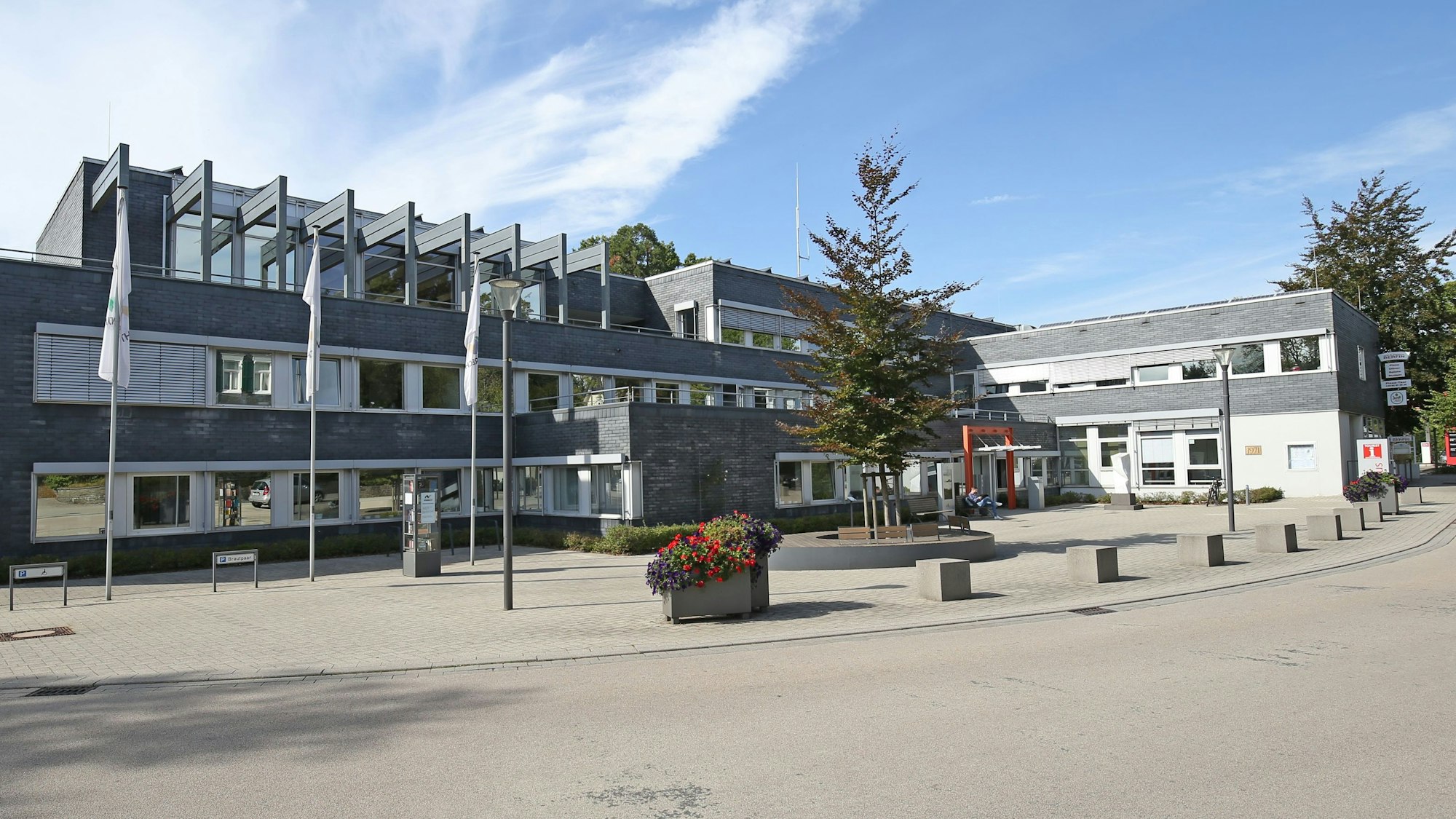 Blick auf das Rathaus in Nümbrecht.