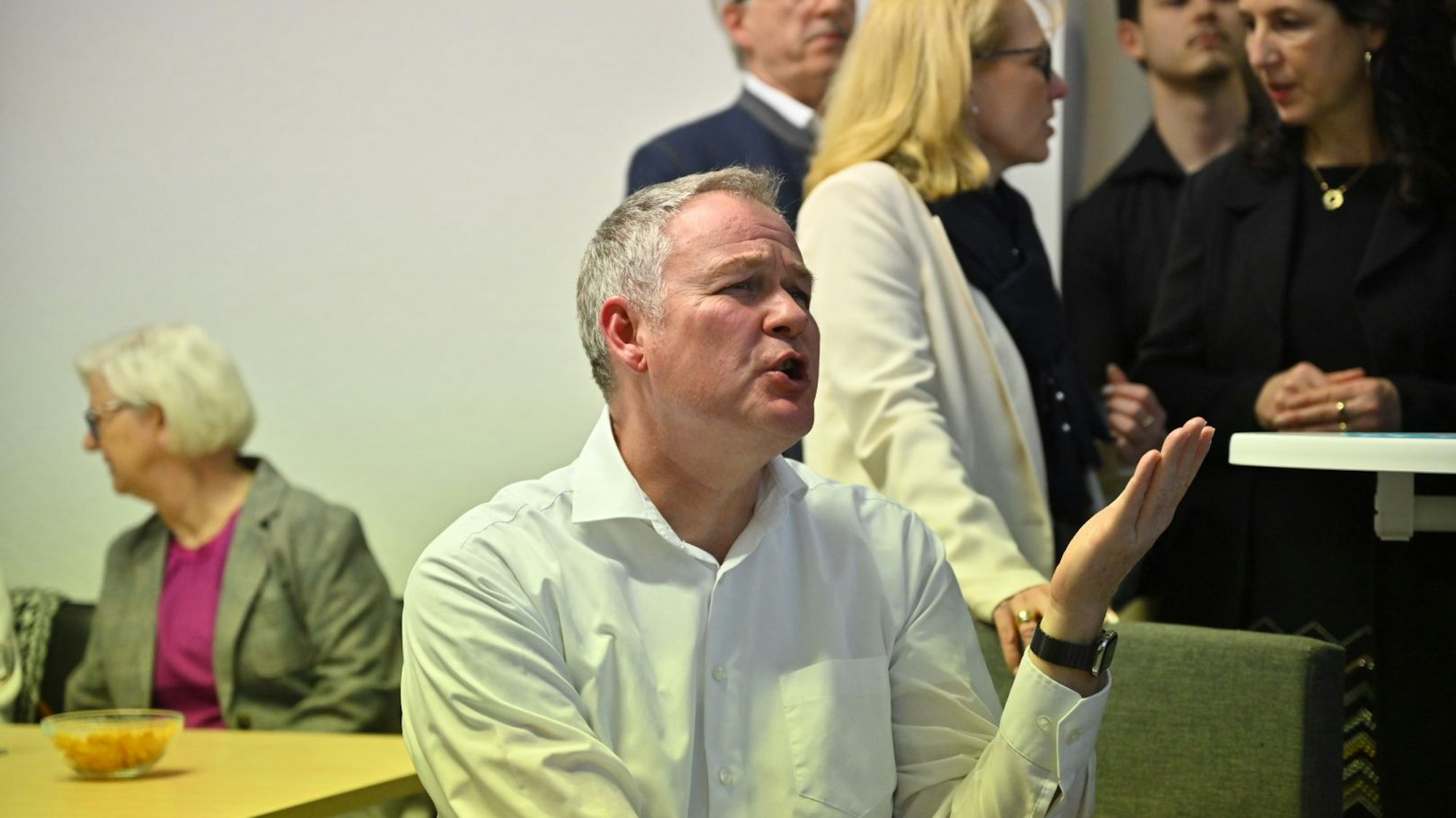 Carsten Brodesser und seine Parteikollegen.