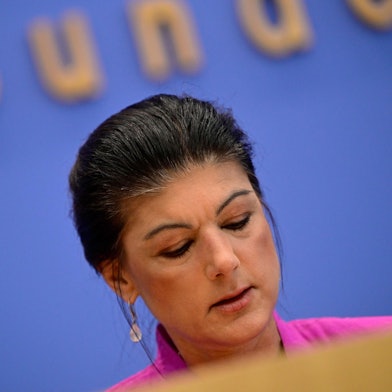 Sahra Wagenknecht am Montag bei einer Pressekonferenz.