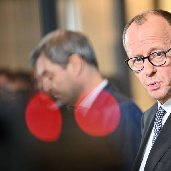 CDU-Chef Friedrich Merz. Die Witwe von Walter Lübcke hat die jüngsten Aussagen des Kanzlerkandidaten scharf kritisiert. (Archivbild)