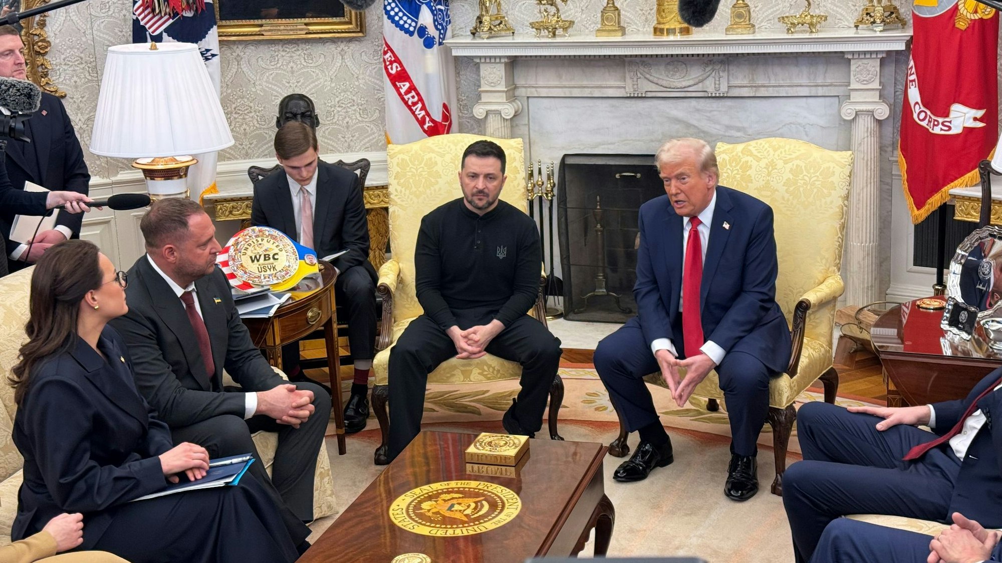 Trump und Selenskyj sind im Oval Office aneinander geraten.