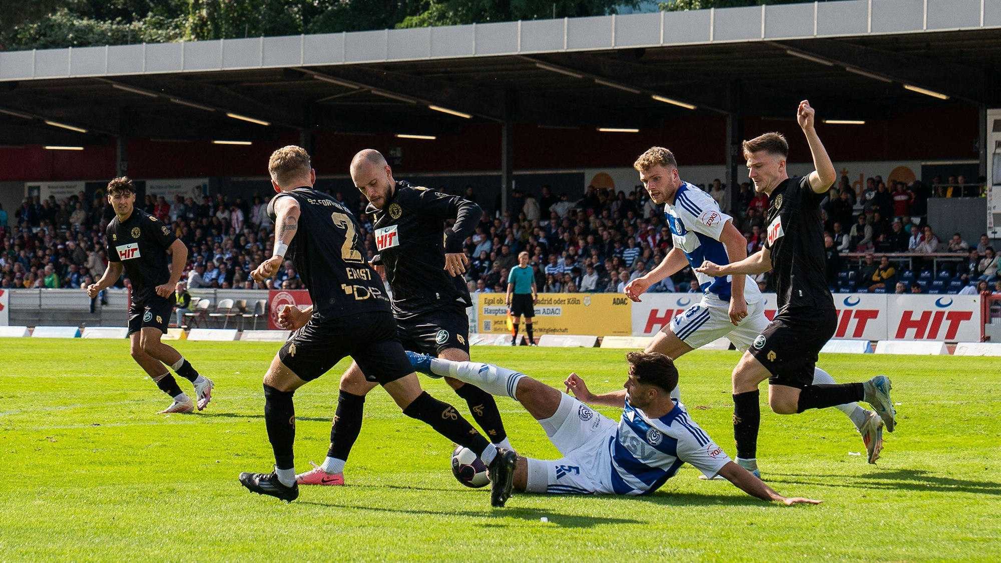 Auch das Hinspiel (0:0) fand vor einer imposanten Kulisse im Südstadion statt