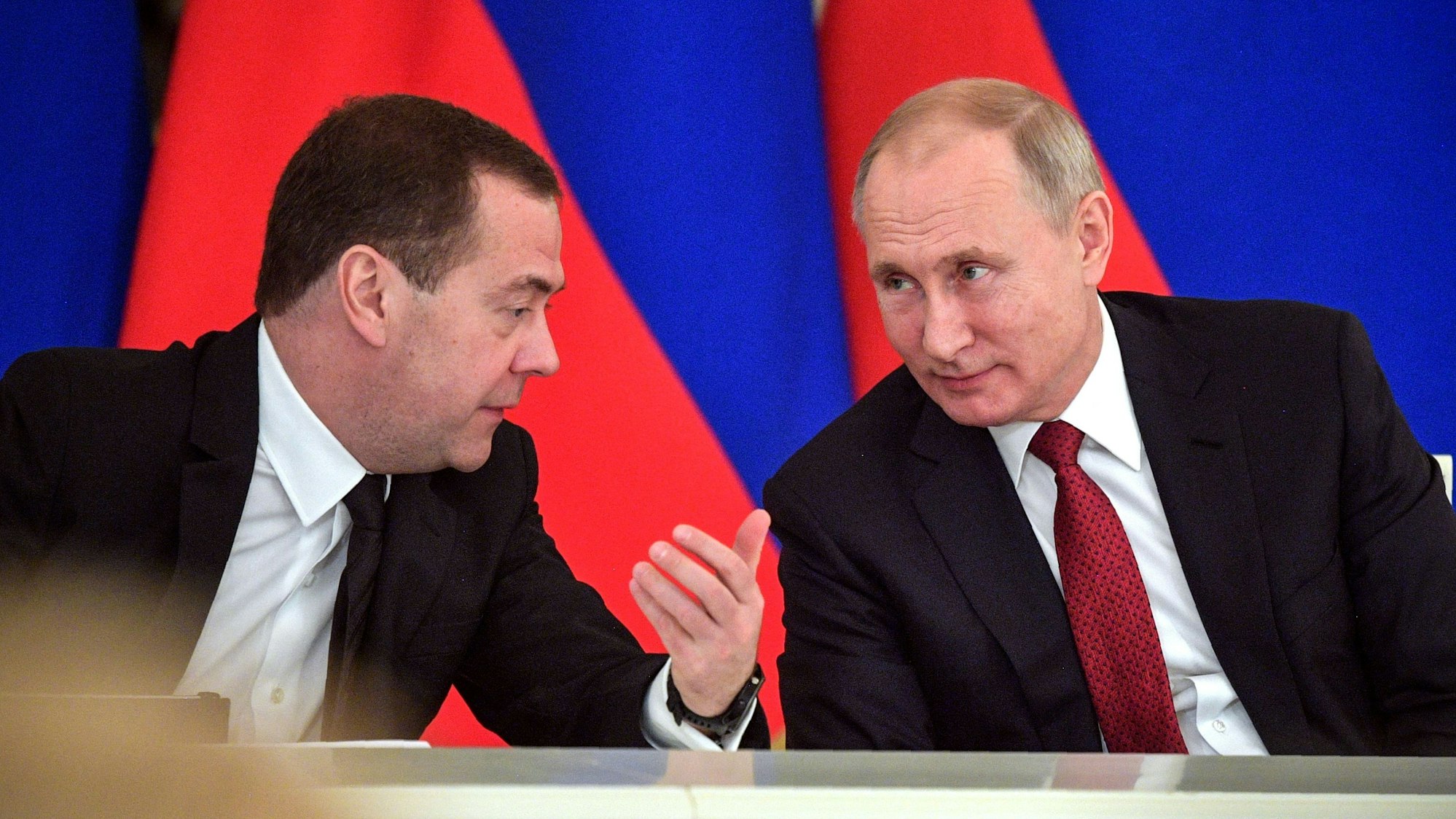 Medwedew, seit Jahren enger Vertrauter von Wladimir Putin, äußert seit Kriegsbeginn immer wieder mit Provokationen in Richtung Westen. (Archivbild)