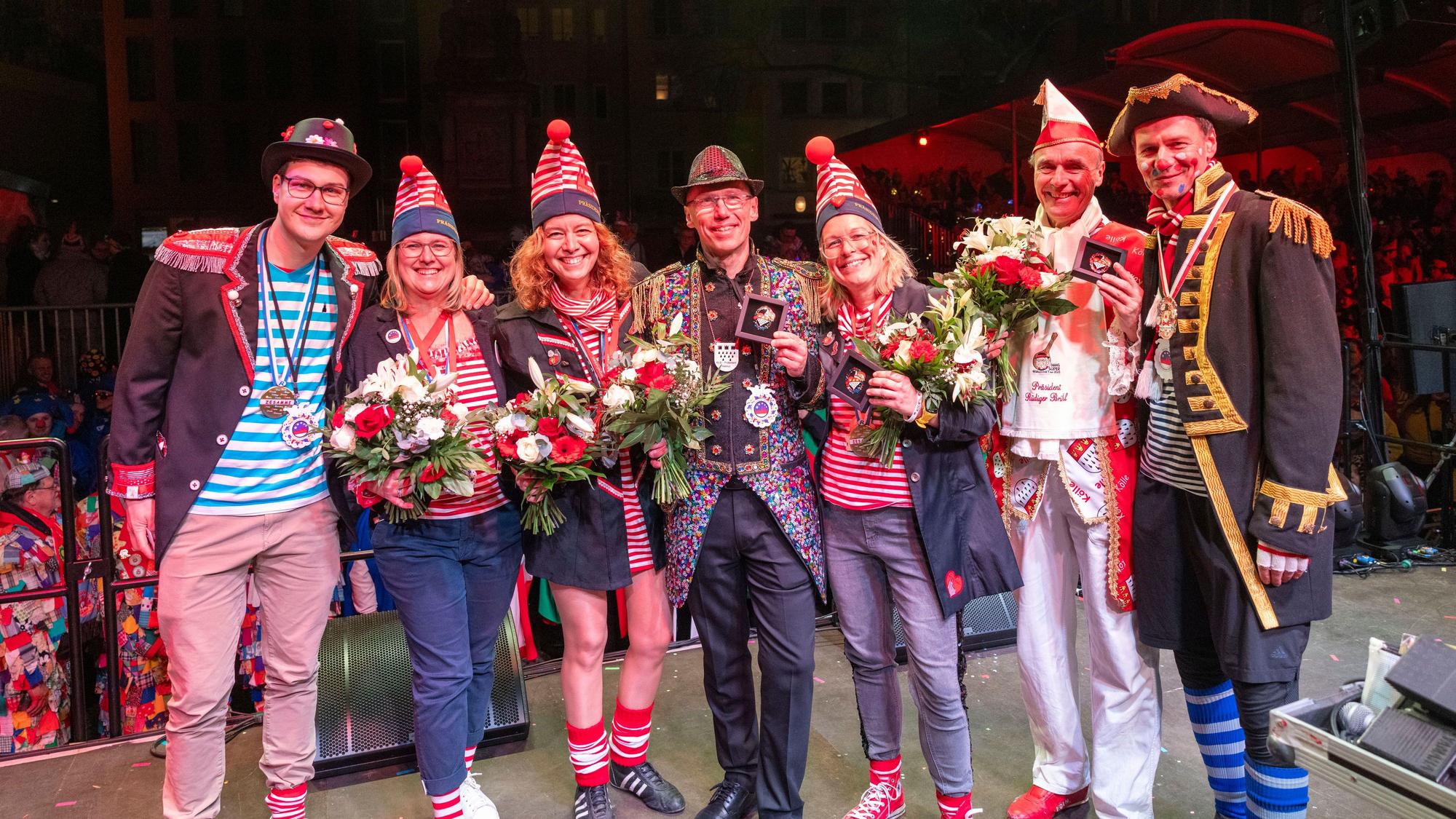 Vor rund 6000 Jecken zeichnete die Rundschau in der vergangenen Session erstmals besondere Ehrenamtliche aus.