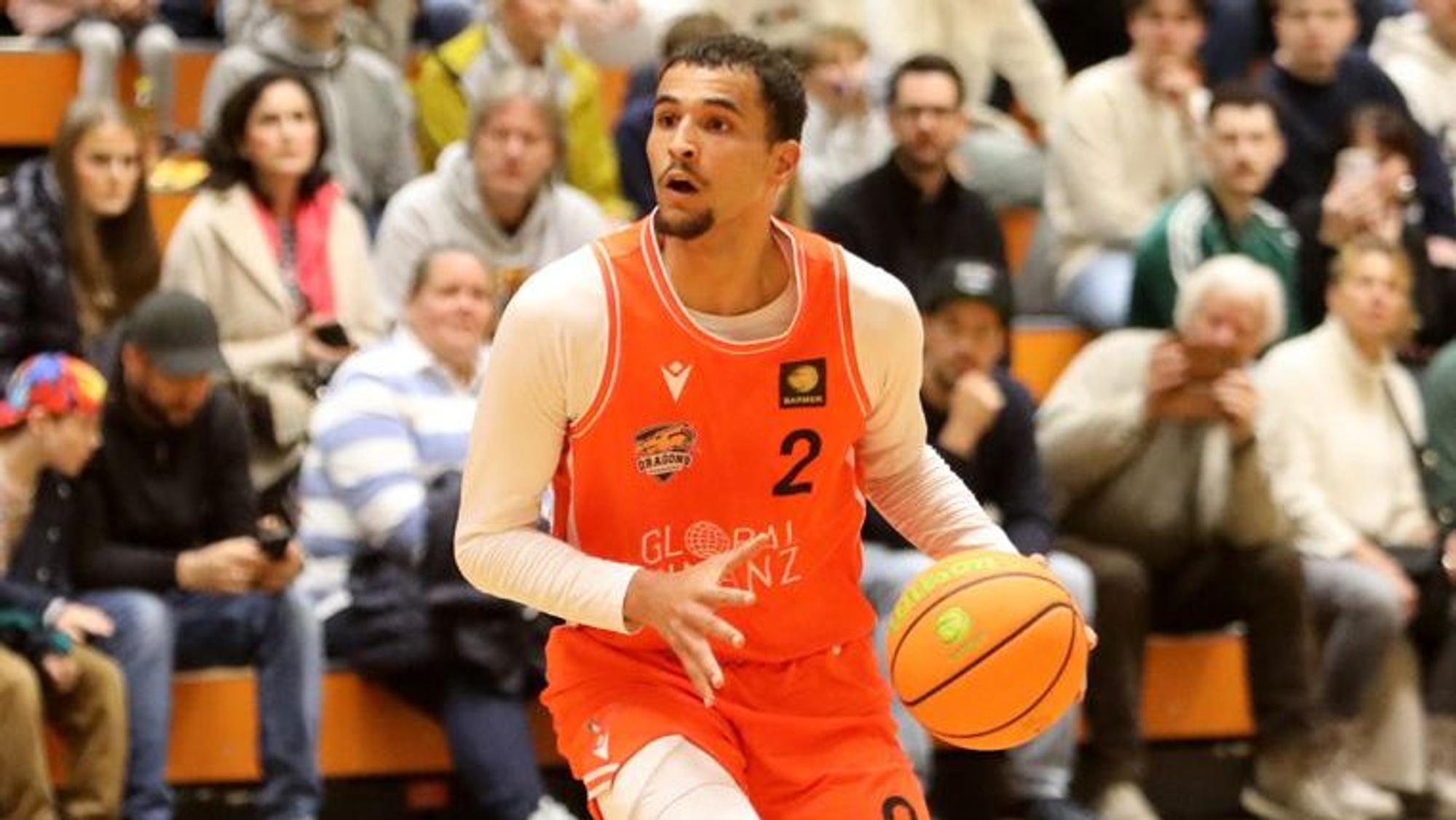 Timothy Smitz und die Dragons Rhöndorf haben gegen das das Team Ehingen Urspring in der Basketball-Pro B einen souveränen Sieg gelandet.
