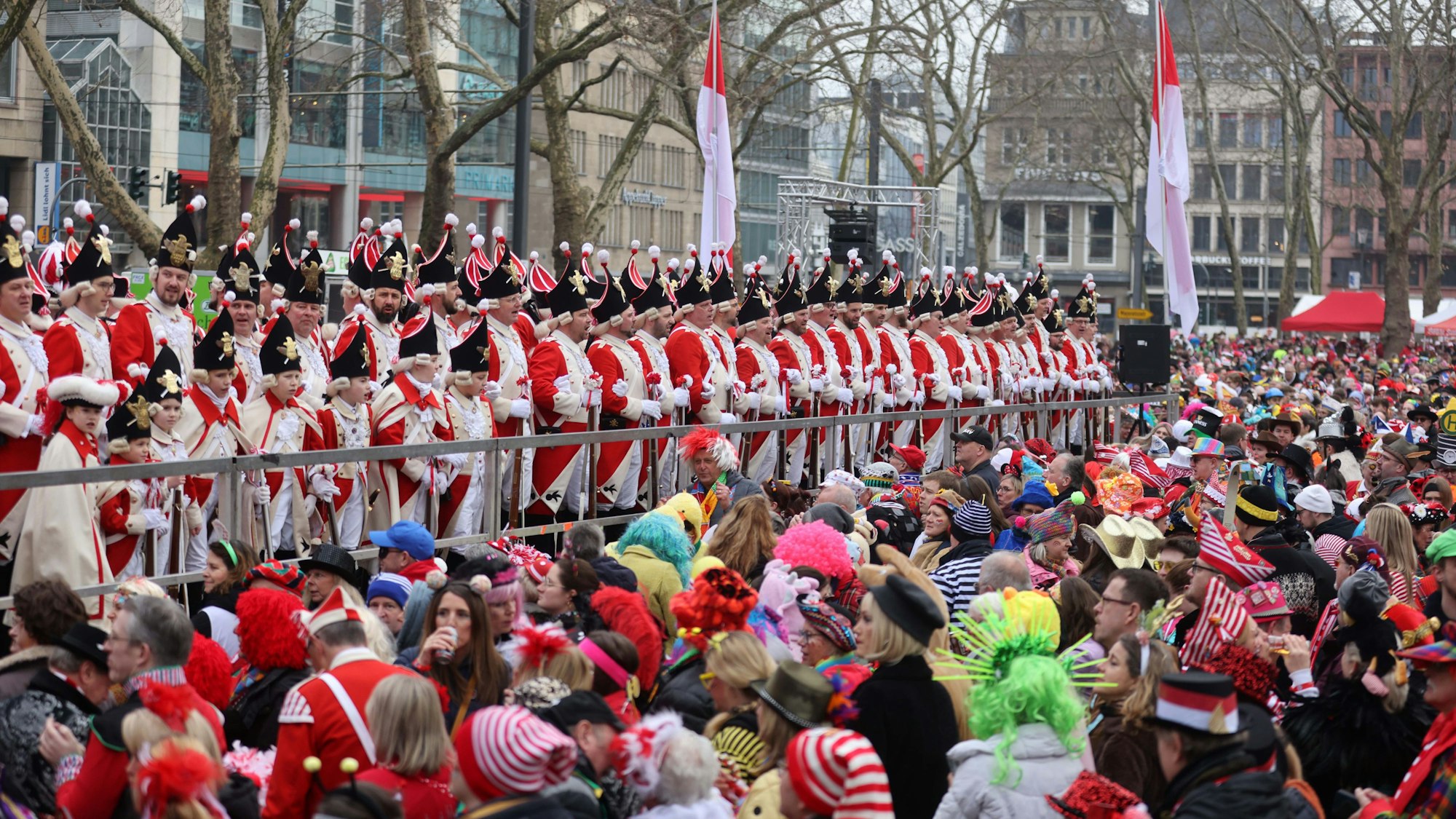 Das Funkenbiwak der Roten Funken soll auch preislich ein niederschelliges Fest für alle bleiben.