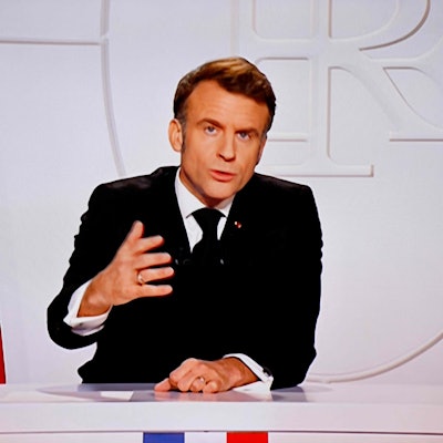 Frankreichs Präsident Emmanuel Macron bei seiner Rede an die Nation am Mittwochabend.
