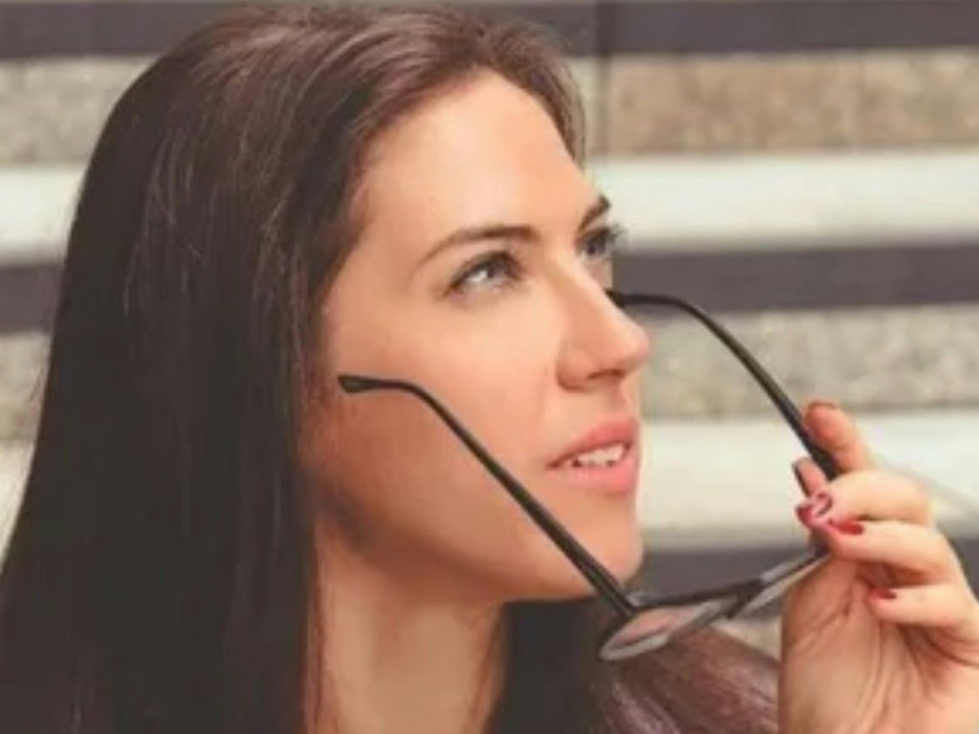 Auf dem Bild ist ein Portrait von Olesia S. zu sehen.