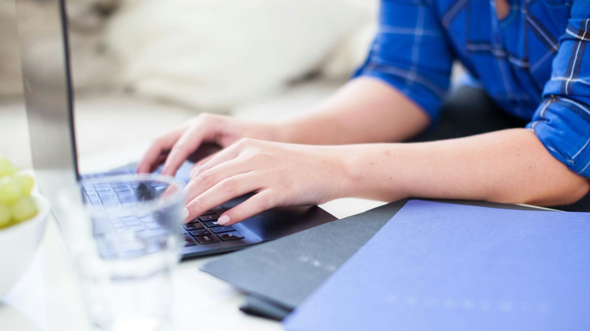 Gehen Sie bei Ihrer Bewerbung analytisch vor und fragen Sie sich: welche Voraussetzungen und Rahmenbedingungen sollte der neue Job unbedingt haben.