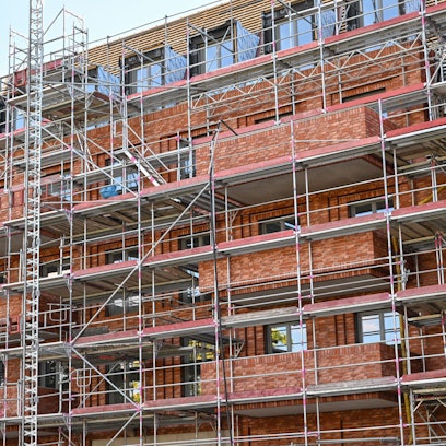 Geförderter Wohnungsbau ist ein wesentlicher Faktor, um preiswerten Wohnraum zu schaffen.