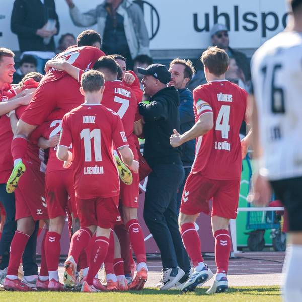 Ganz Köln im Freudentaumel: Die Erleichterung beim FC war nach dem Siegtreffer durch Luca Waldschmidt riesengroß.
