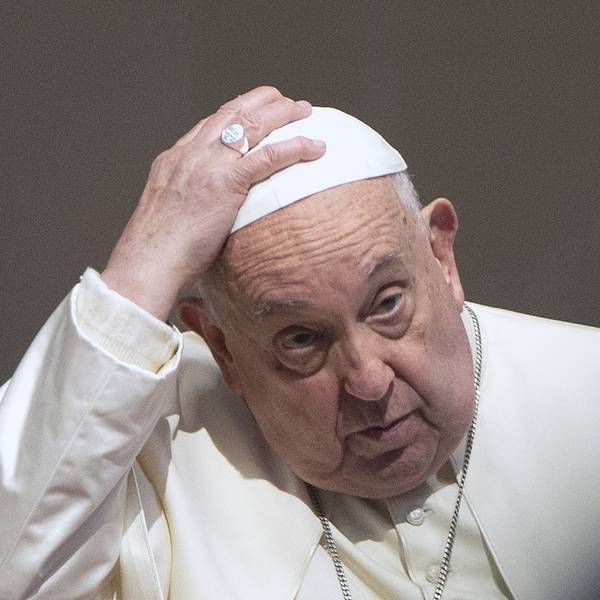 Papst Franziskus steht der Heiligen Messe zum Gedenken an die im Laufe des Jahres verstorbenen Kardinäle und Bischöfe im Petersdom vor.
