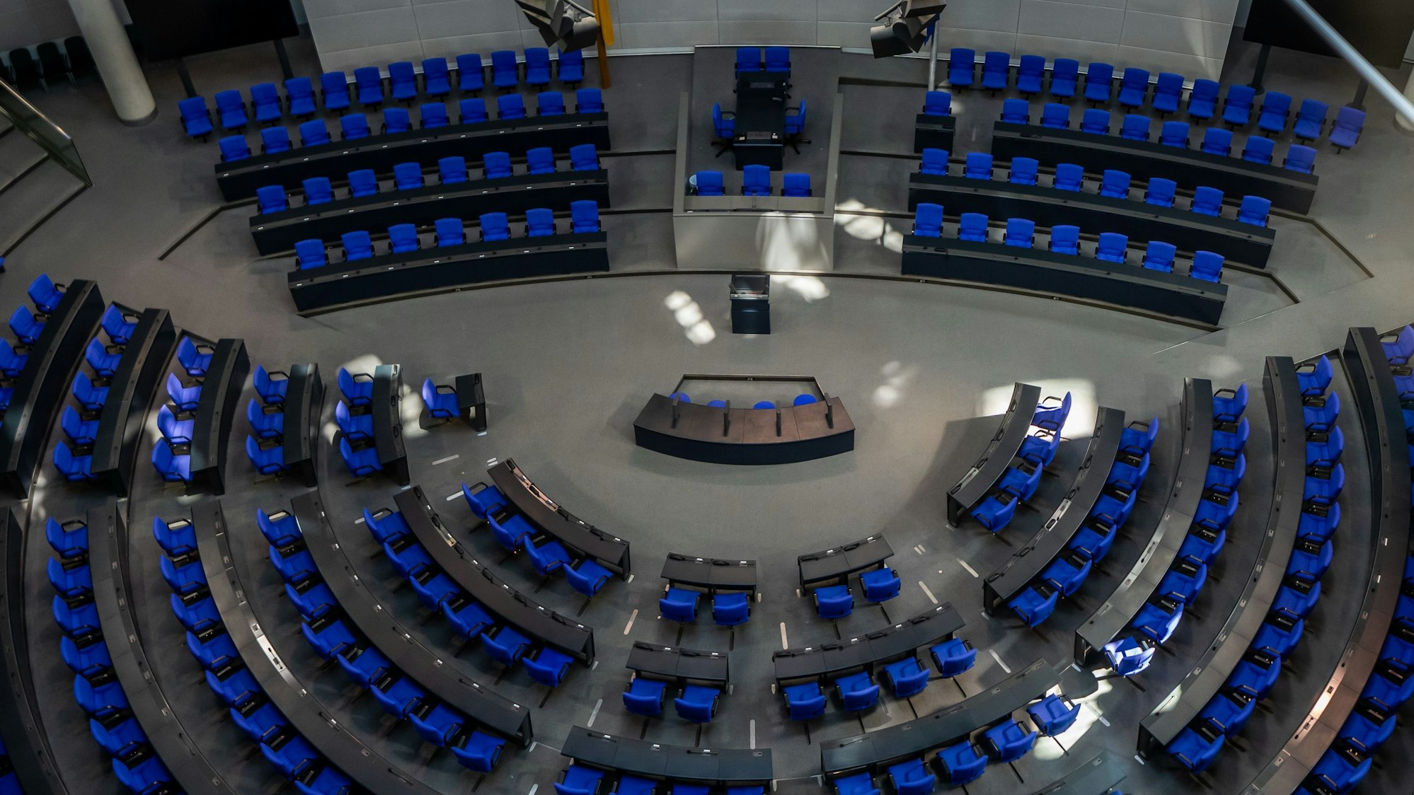 Blick in den Plenarsaal im Bundestag.