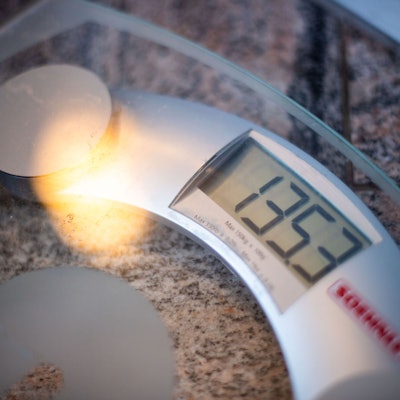 Laut Influencern soll ein „Cortisol-Detox“ gegen Übergewicht helfen. (Symbolbild)