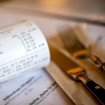 Ein Mehrwertsteuersatz von 19 Prozent gilt derzeit für Speisen im Restaurant – nach den Plänen von Schwarz-Rot sollen es bald nur noch sieben Prozent sein.