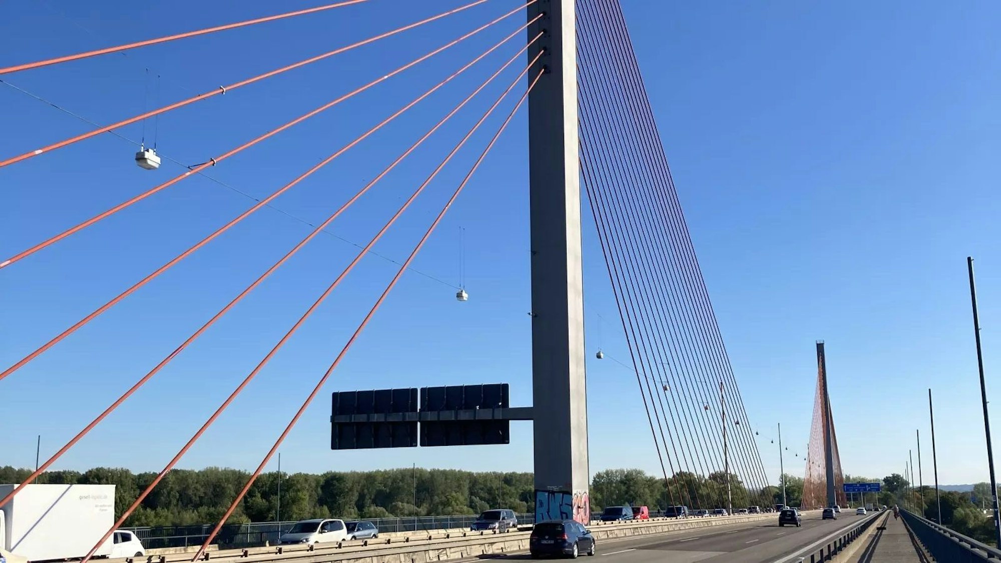Die Bonner Nordbrücke
