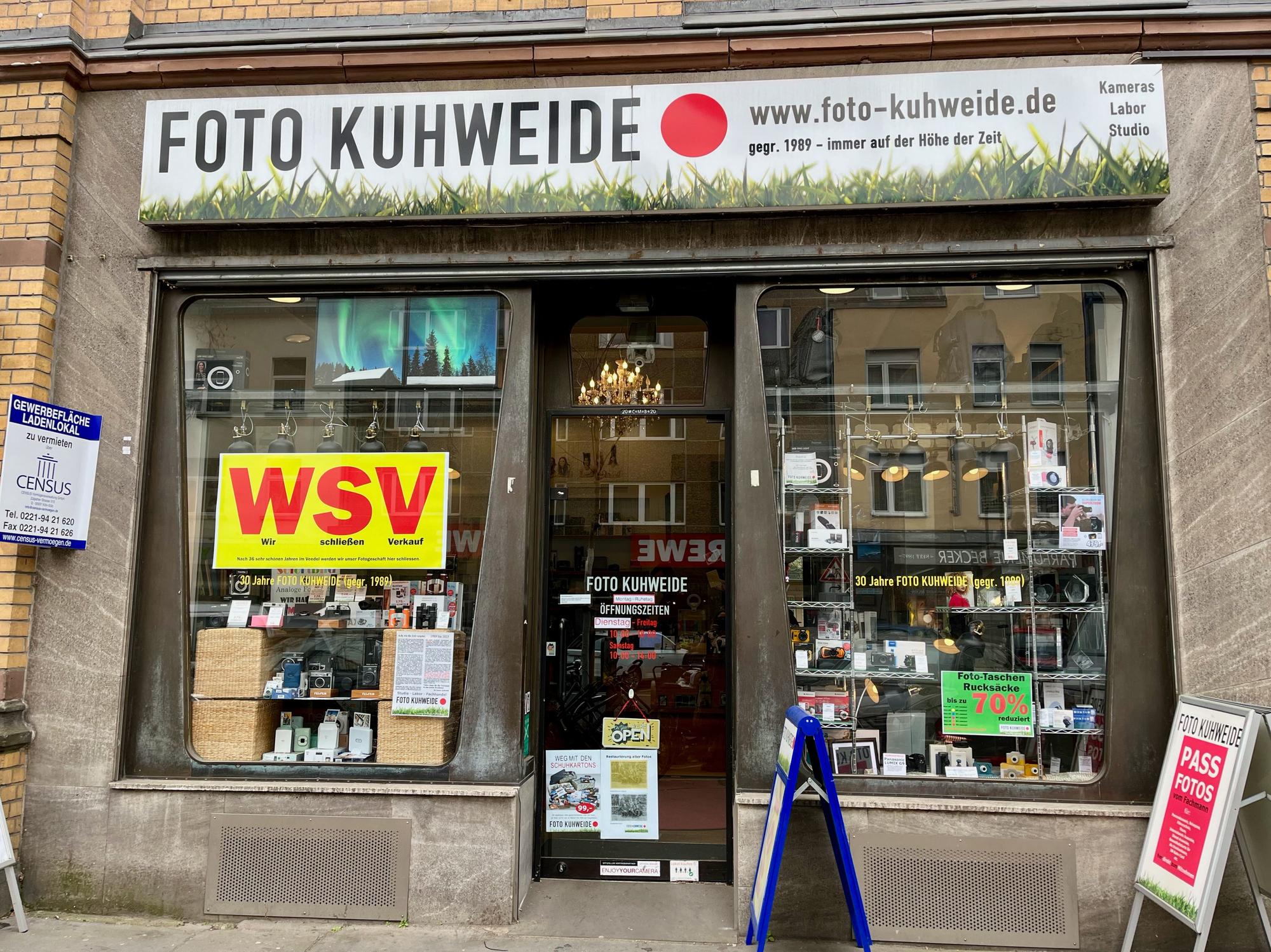 Die Fassade des Fotogeschäfts Foto Kuhweide