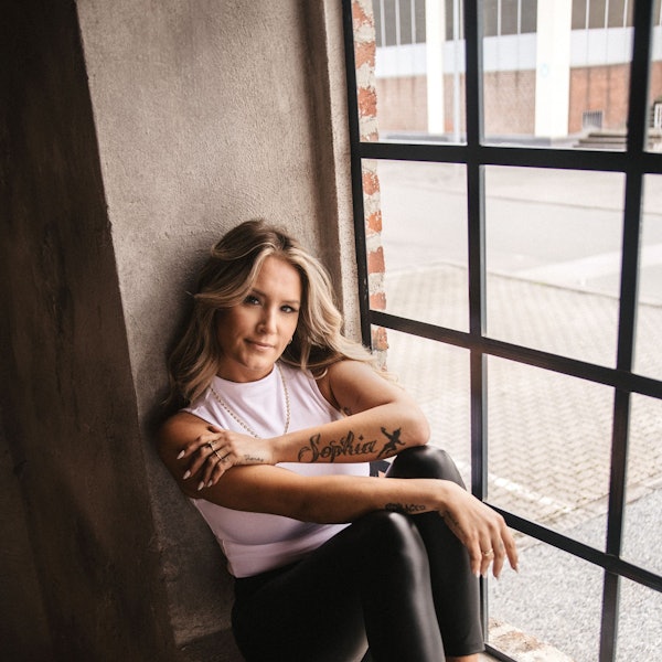 Sonia Liebing (35) kommt aus Bickendorf und erobert aktuell die Schlagerszene.