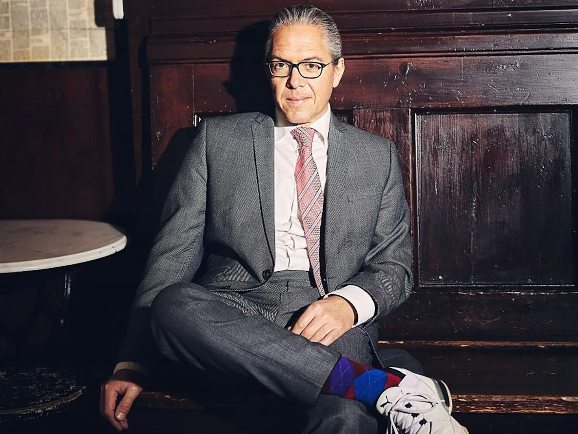 Der Berliner Bestsellerautor Steffen Kopetzky.