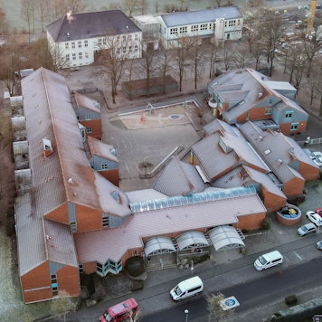 Das Luftbild zeigt die Hans-Verbeek-Schule in Euskirchen.