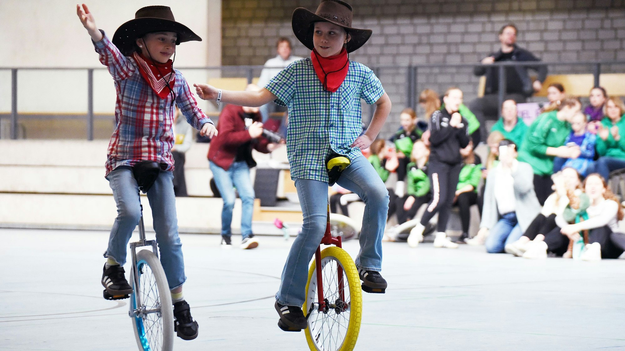 Szene vom Einrad NRW Freestyle Cup in der GWN Arena in Nümbrecht.