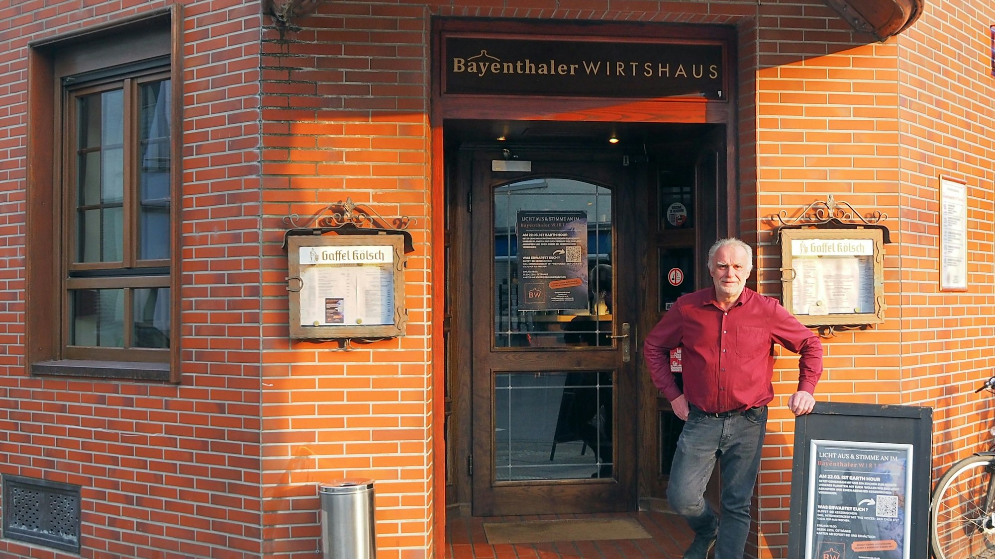 Frank Mühlich nimmt mit seinem Bayenthaler Wirtshaus an der Earth Hour am 22. März 2025 teil.