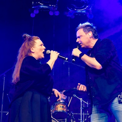 Hausmarke-Konzert zum 25. Bestehen der Band im Rhein-Sieg-Forum in Siegburg.