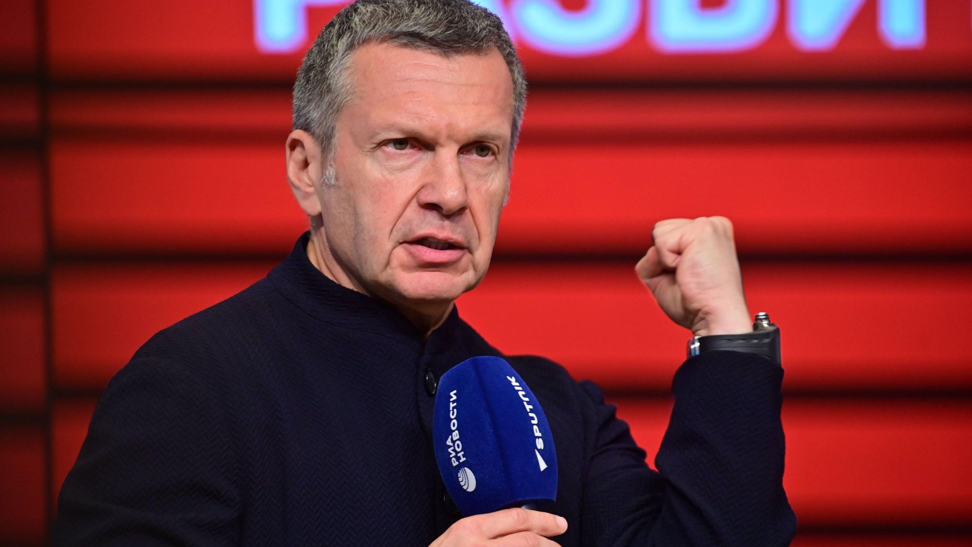 Der russische TV-Moderator Wladimir Solojow hat Deutschland und Frankreich in seiner Talk-Sendung mit Drohungen überzogen. (Archivbild)