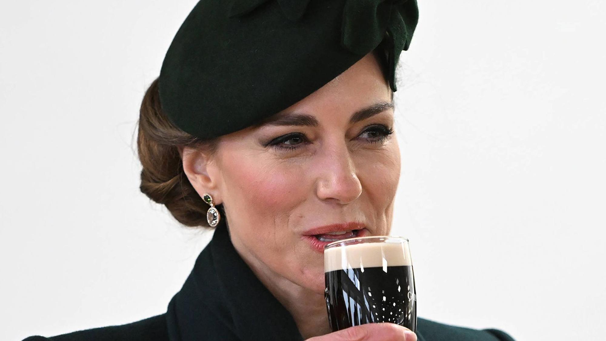 Prinzessin Kate gönnte sich nach der St. Patrick's Day Parade ein kühles Guinness.