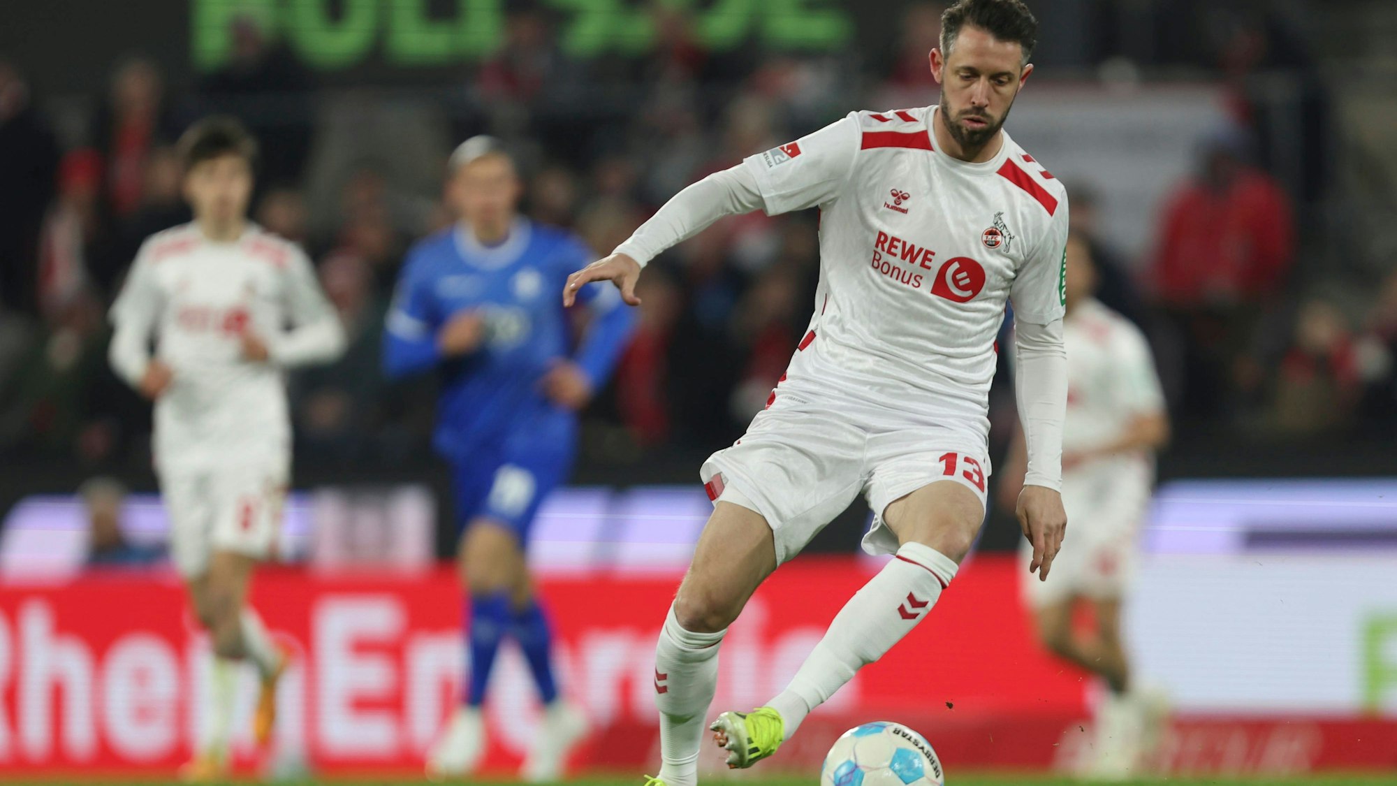 Mark Uth nach seiner Einwechslung im Heimspiel des 1. FC Köln gegen Darmstadt 98.