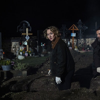 Anna Maria Mühe as Blum and Yousef Sweid as Reza on the set of Totenfrau S2, Courtesy of Netflix 2025