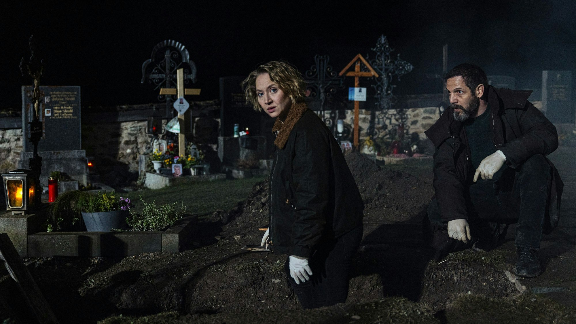 Anna Maria Mühe as Blum and Yousef Sweid as Reza on the set of Totenfrau S2, Courtesy of Netflix 2025