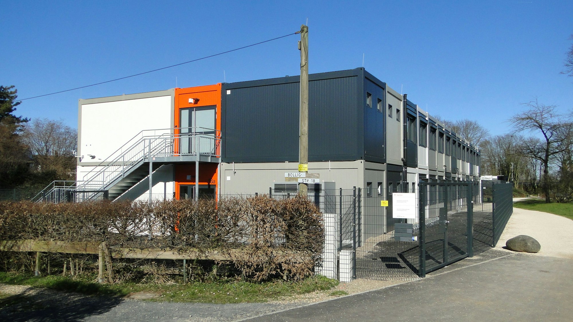Containergebäude in der Bolligstraße