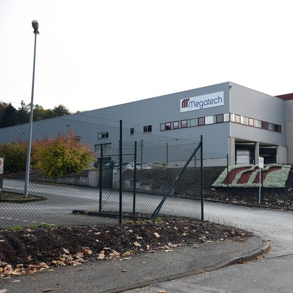 Ende dieses Jahres gehen bei Megatech Industries in Waldbröl-Hermesdorf die Lichter aus: Die Produktionsstätte für Kunststoffteile für die Automobilindustrie an der Adolf-Kolping-Straße wird endgültig geschlossen.