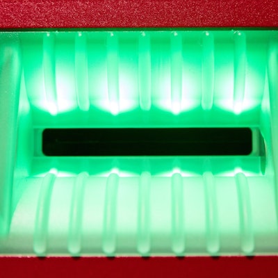 «Stiftung Warentest Finanzen» hat Kreditinstitute einem Check auf Nachhaltigkeit und Umweltschutz unterzogen: Legt man besonders strenge Kriterien an, bleiben Verbraucherinnen und Verbrauchern nur drei grüne Banken.