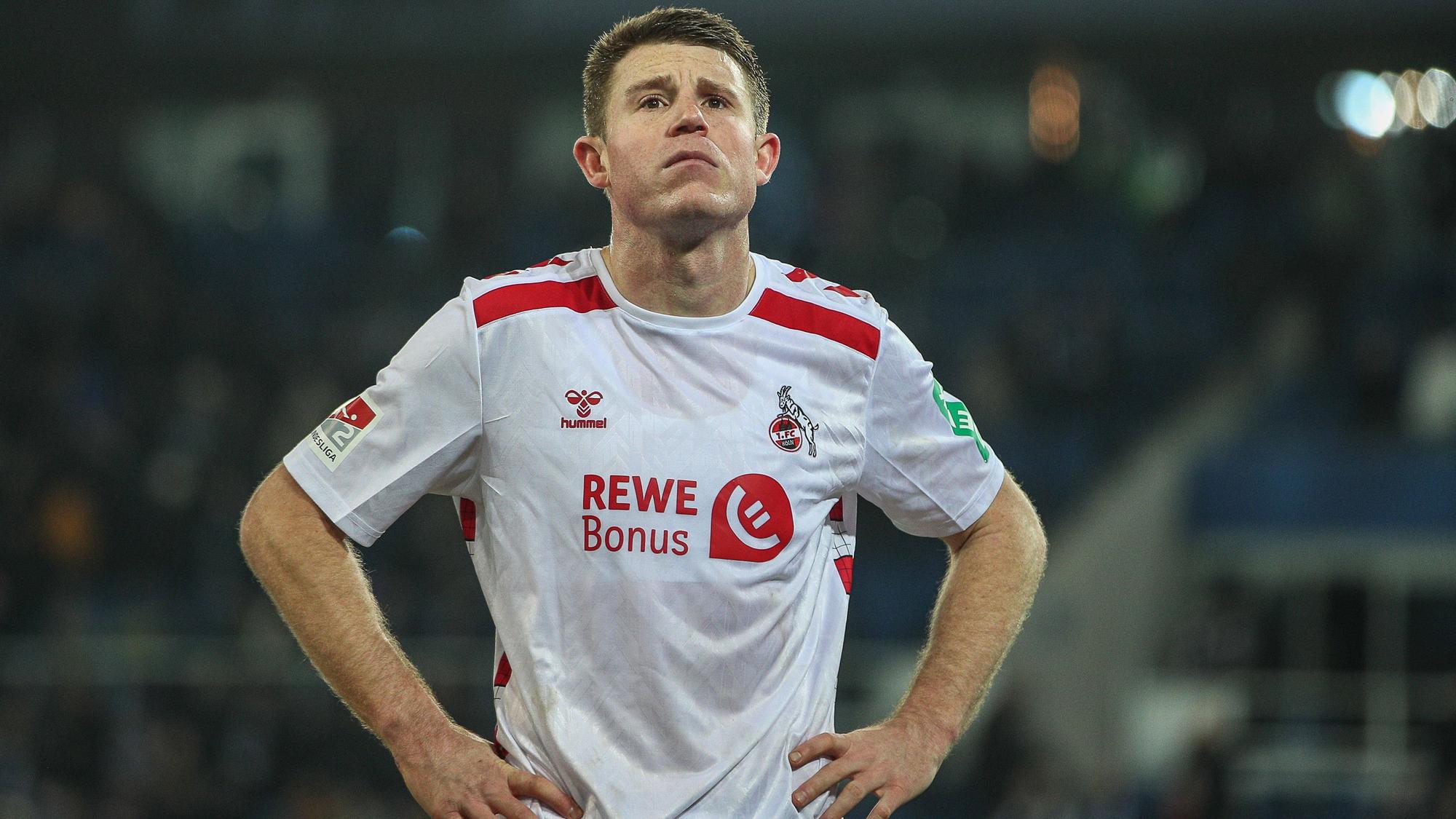 Dominique Heintz fehlt dem 1. FC Köln im schweren Auswärtsspiel beim Tabellendritten SC Paderborn - und womöglich auch noch länger.